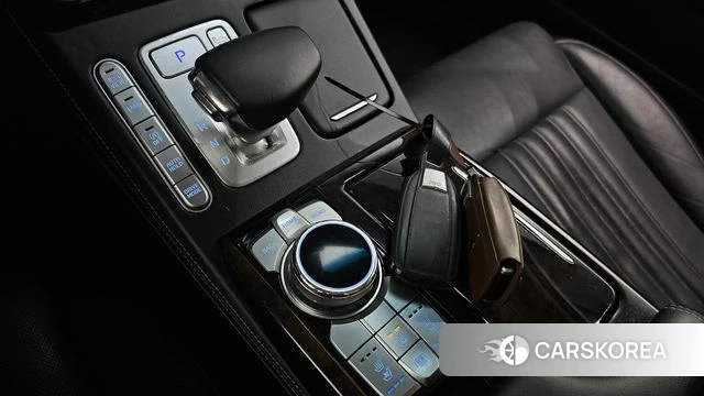 Genesis G90 id 4593935 из Кореи 19