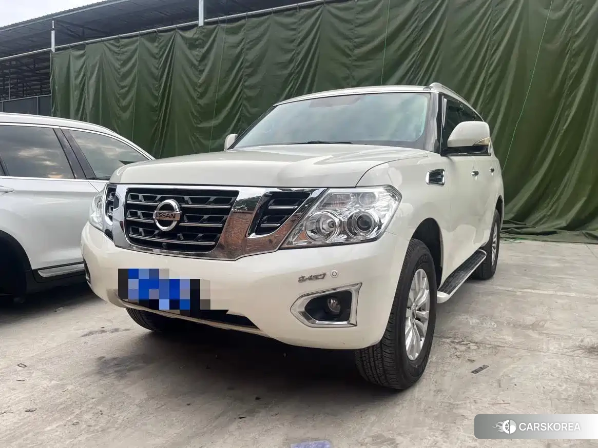 Nissan Toure id 4546684 из Китая 17