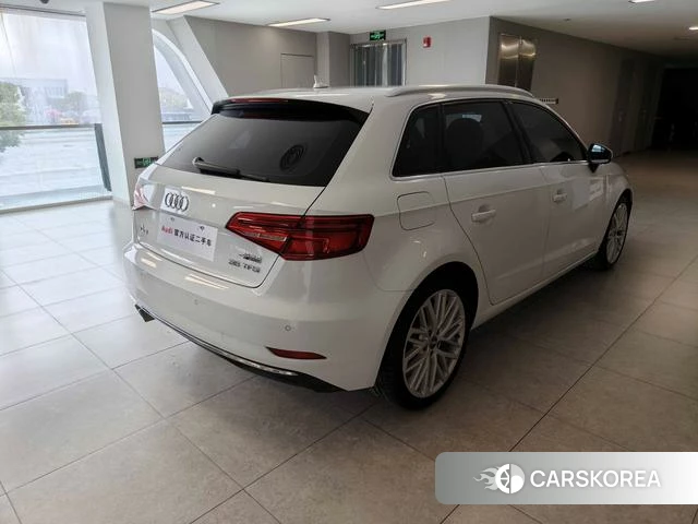 Audi A3 id 4238864 из Китая 19
