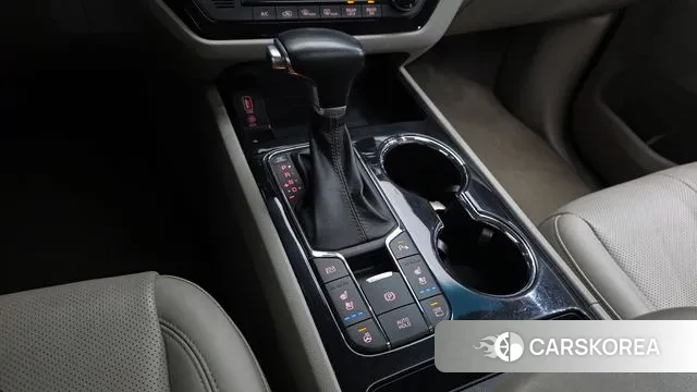 Kia All New Carnival id 3319787 из Кореи 19