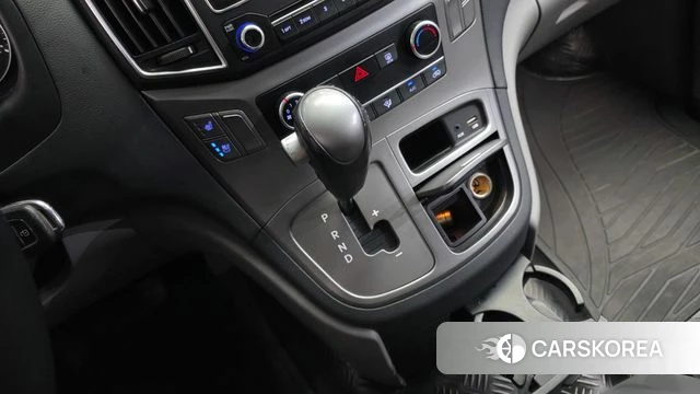 Hyundai The New Grand Starex id 4563465 из Кореи 19