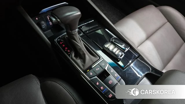 Kia Come New K7 id 4397624 из Кореи 19