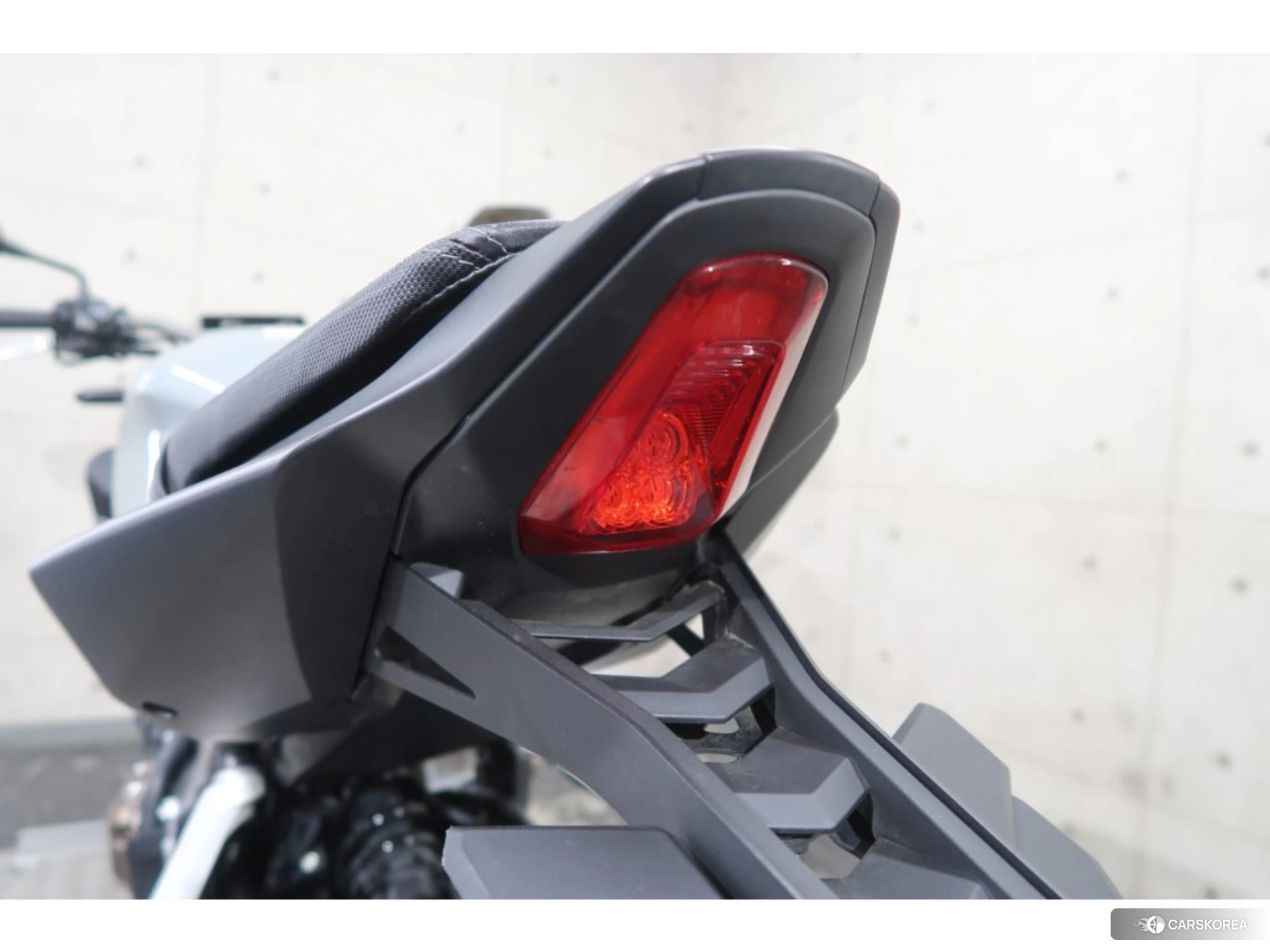 Honda CB650R E-CLUTCH id 3950440 из Японии 30