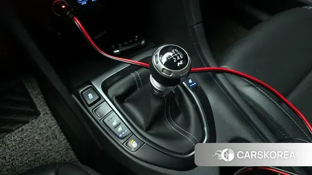 Hyundai Veloster (JS) id 3059919 из Кореи 19