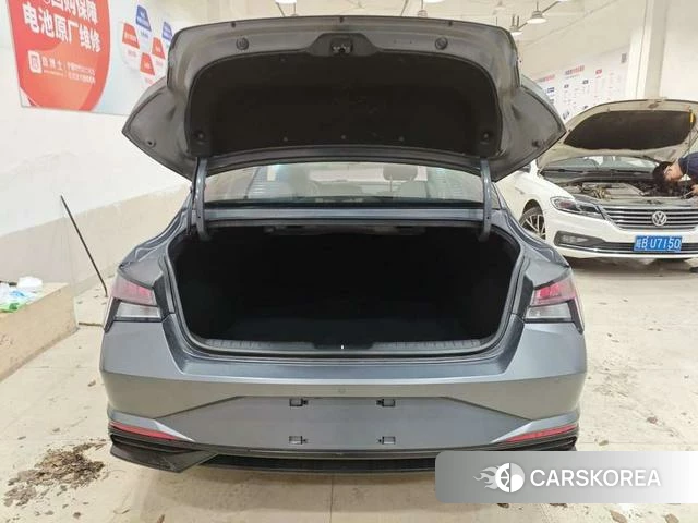 Hyundai Elantra id 4353555 из Китая 9