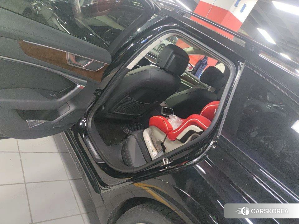 Audi A6 (import) id 4498905 из Китая 9