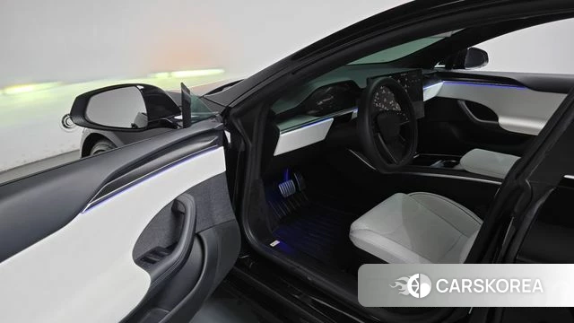 Tesla Model S id 4834899 из Кореи 34