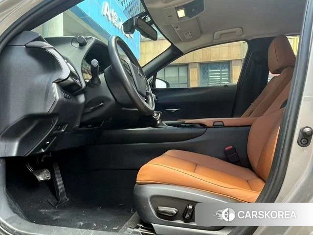 Lexus UX id 4353299 из Китая 13