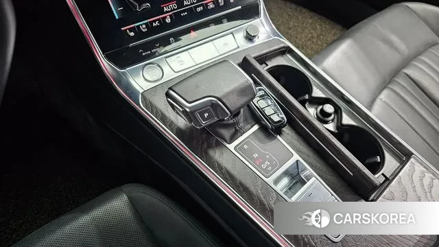 Audi A6 (C8) id 3459291 из Кореи 19