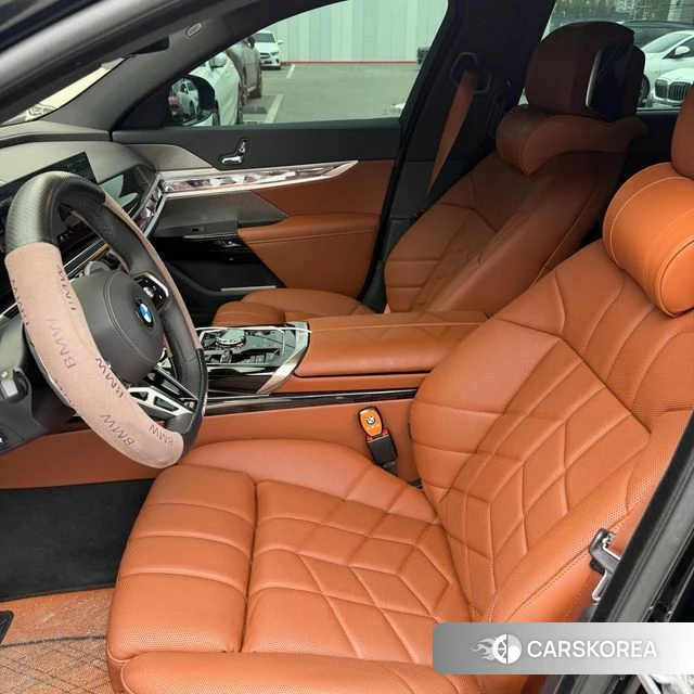 BMW 7 Series (G70) id 4222473 из Кореи 9