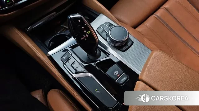 BMW 5 Series (G30) id 3357356 из Кореи 19