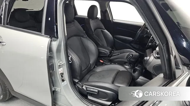 Mini Cooper id 3597189 из Кореи 19