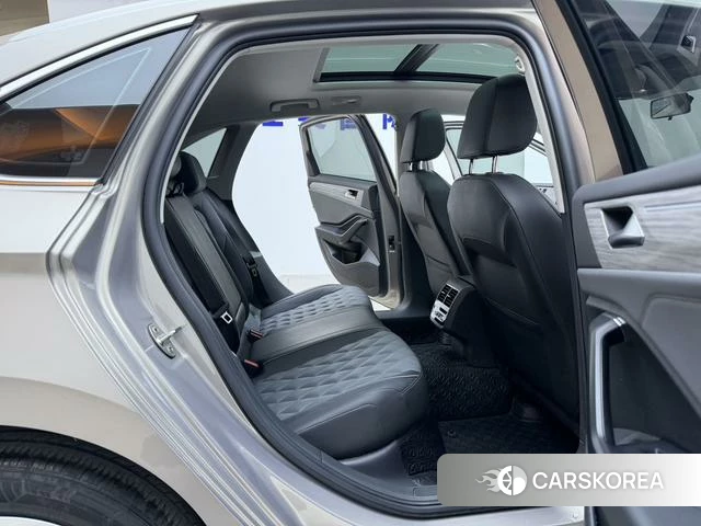 Volkswagen Sagitar id 4335957 из Китая 16