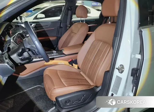 Audi A6 (C8) id 3225562 из Кореи 9