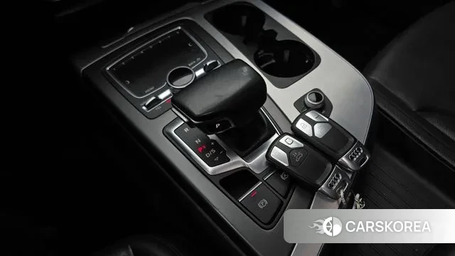 Audi Q7 (4M) id 3692362 из Кореи 19