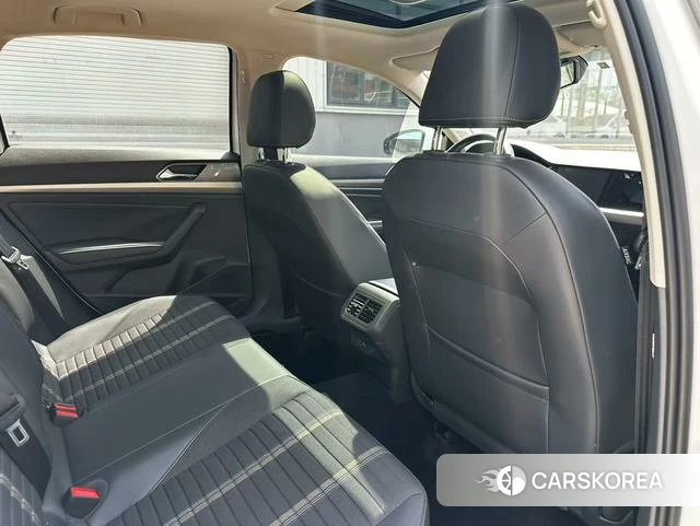Volkswagen Lavida id 4353494 из Китая 9