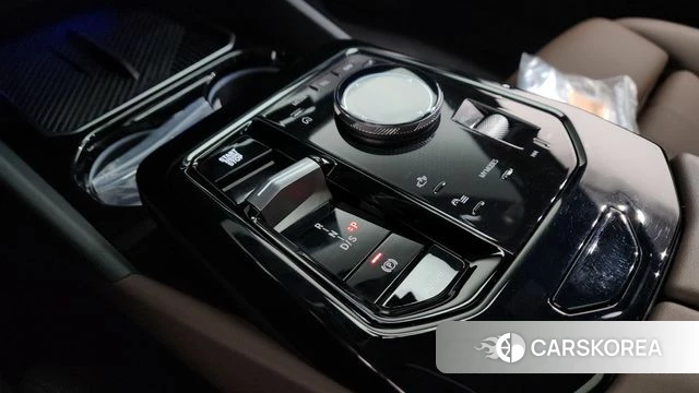 BMW 5 Series (G60) id 4329708 из Кореи 37