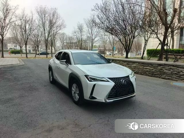 Lexus UX id 4273696 из Китая 9