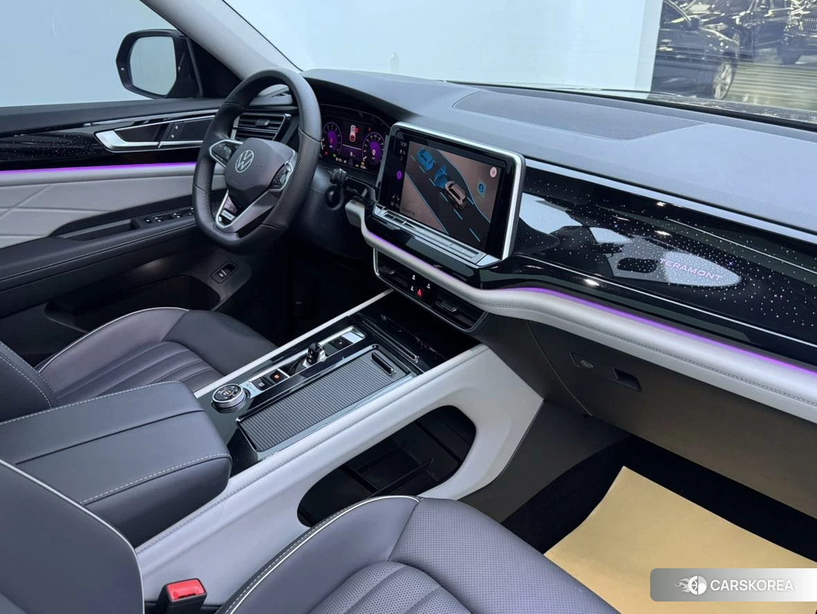 Volkswagen Tourang id 4492980 из Китая 22
