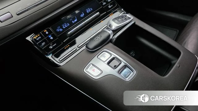 Hyundai The New Grandeur IG id 4232438 из Кореи 31