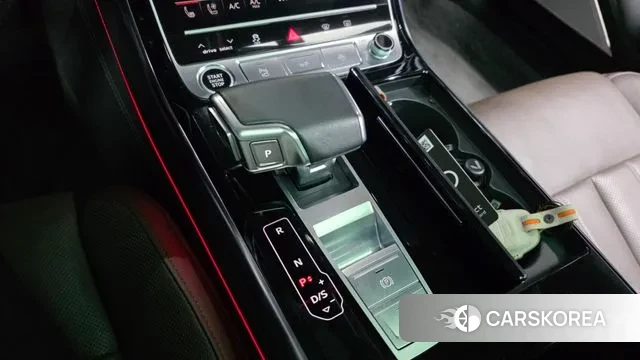 Audi A8 (D5) id 3634183 из Кореи 19