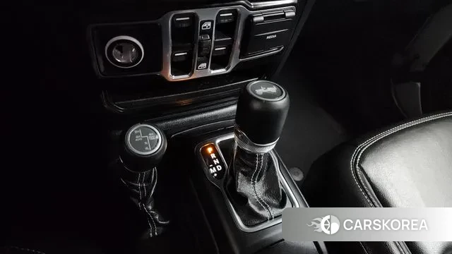 Jeep Wrangler (JL) id 3640895 из Кореи 19