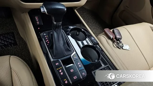 Kia The New Carnival id 3434184 из Кореи 19