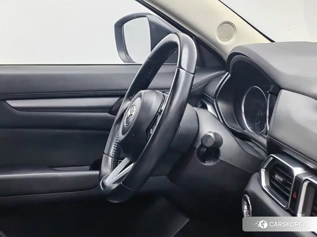 Mazda CX-5 id 4685871 из Китая 23