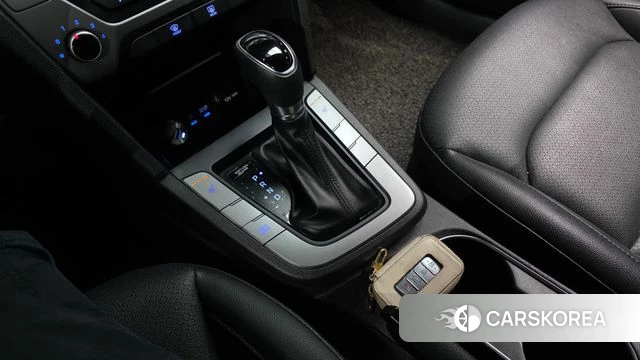 Hyundai Avante AD id 4582006 из Кореи 29