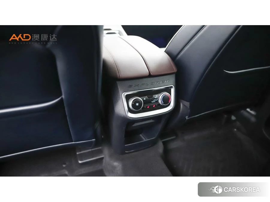 Ford Explorer id 4420824 из Китая 10