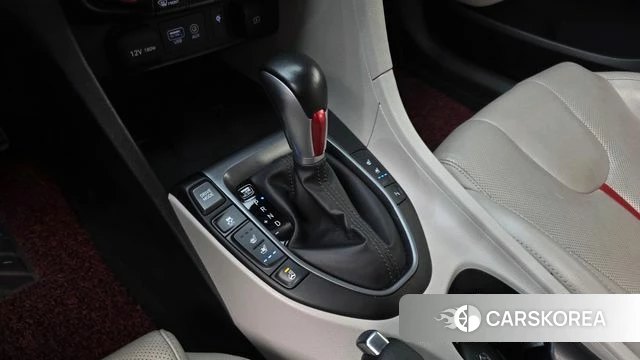 Hyundai Veloster (JS) id 4900614 из Кореи 29