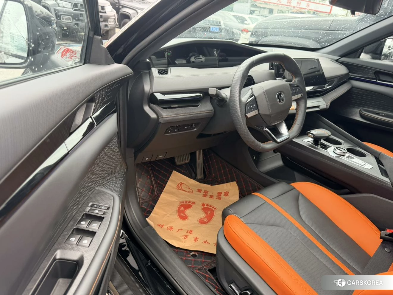 Chang'an UNI-V id 4486599 из Китая 12
