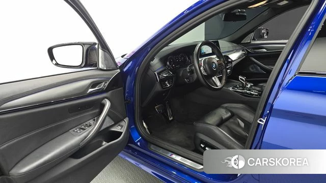 BMW M5 (F90) id 4746802 из Кореи 32