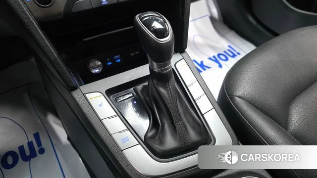 Hyundai Avante AD id 4378215 из Кореи 19