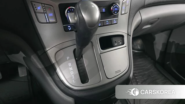 Hyundai The New Grand Starex id 4304735 из Кореи 29