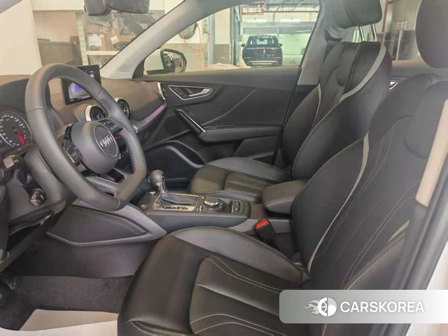 Audi Q2L id 4359541 из Китая 17