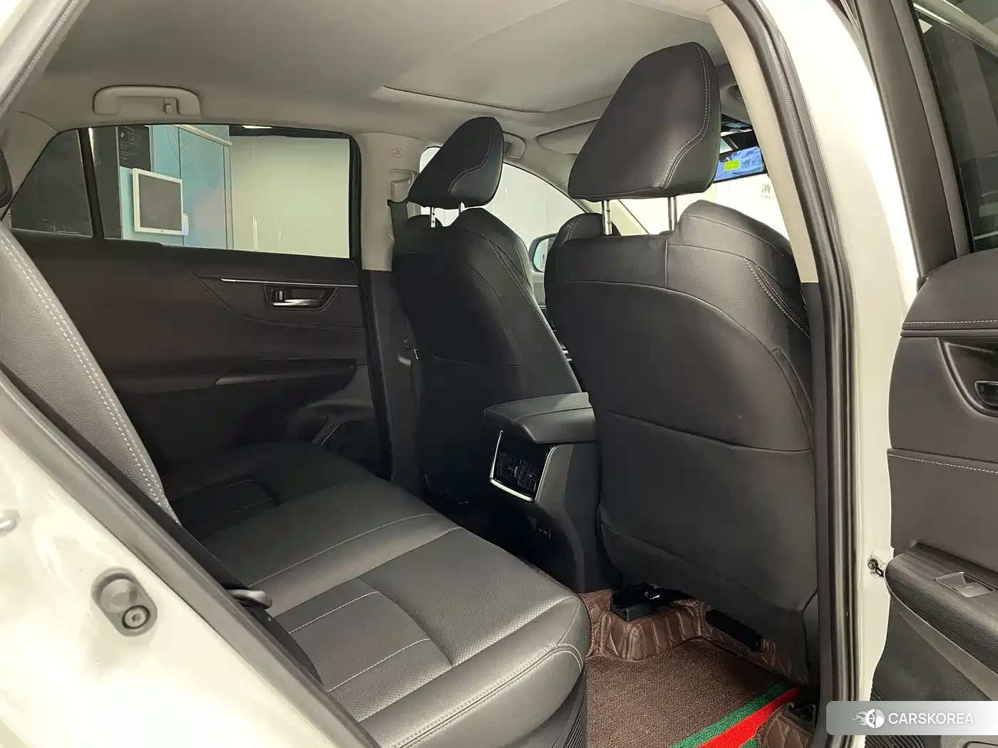 Toyota Harrier id 4546257 из Китая 22