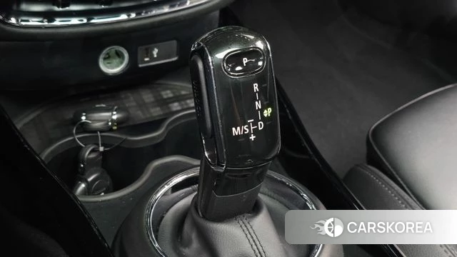 Mini Cooper Clubman id 4683835 из Кореи 19