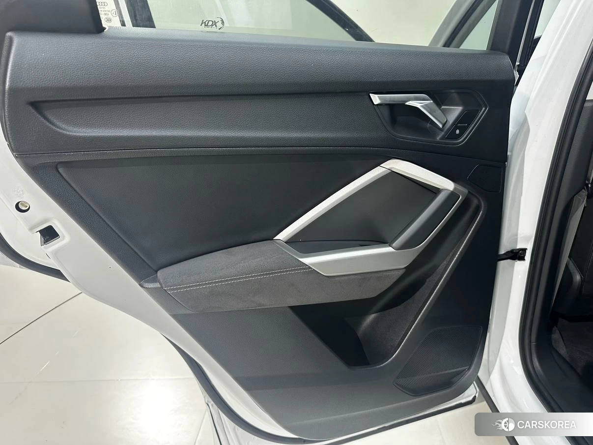 Audi Q3 id 4493174 из Китая 31