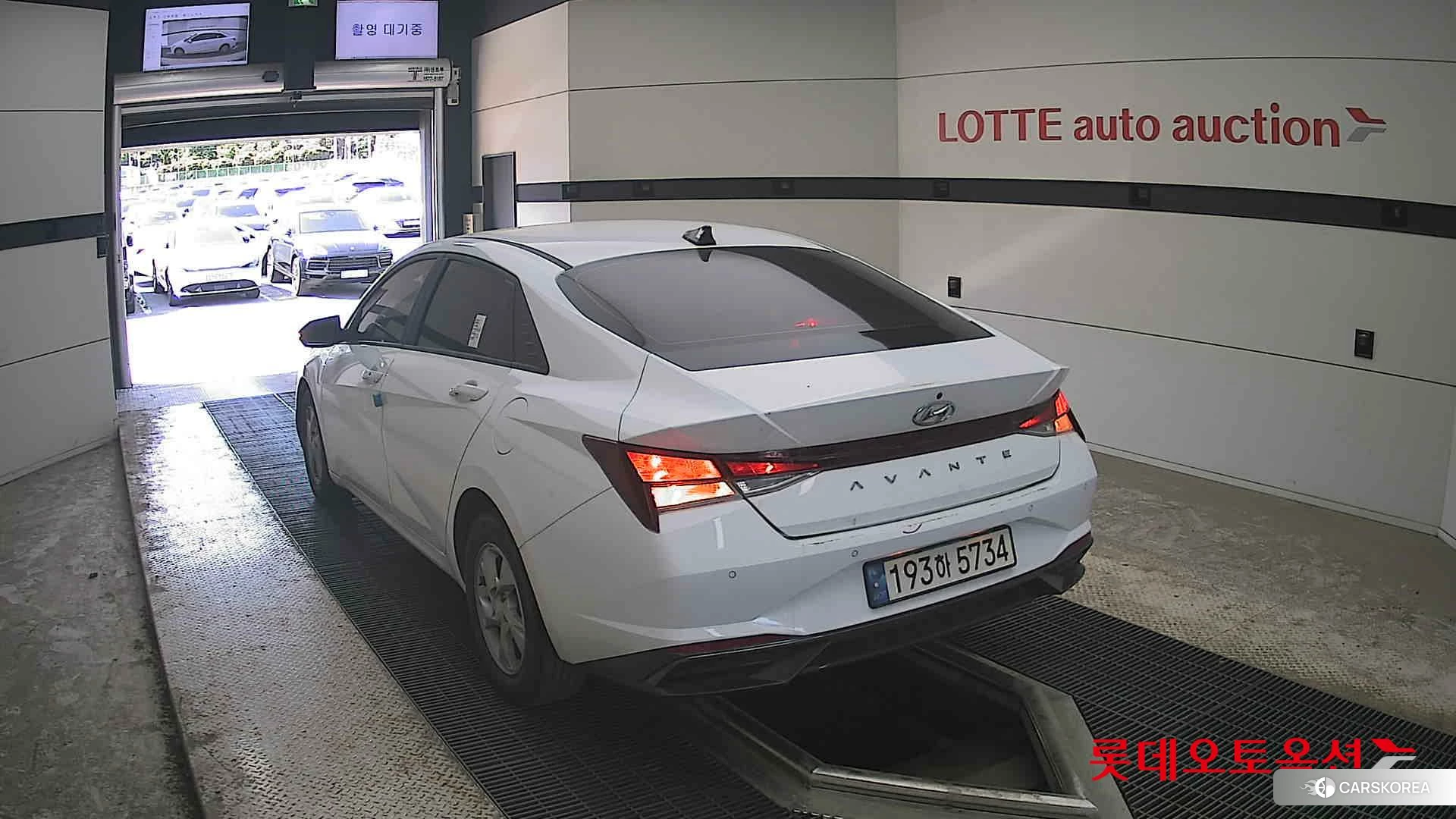 Hyundai Avante id 4296881 из Кореи 36