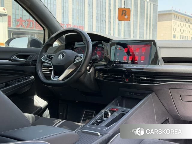 Volkswagen Golf id 4300977 из Китая 13