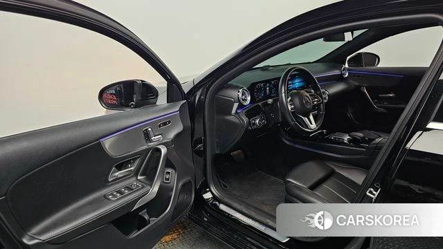 Mercedes-Benz A-Class W177 id 4519215 из Кореи 31