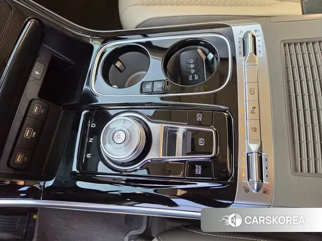 Kia Carnival 4th generation id 3664711 из Кореи 19