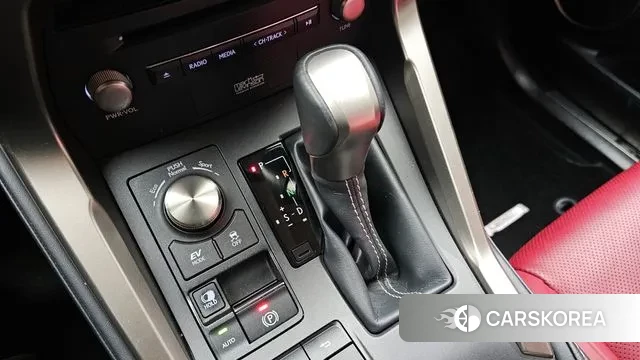 Lexus NX300h id 3509616 из Кореи 19