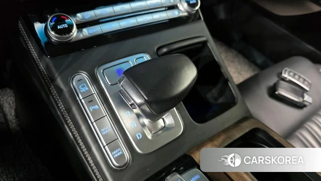 Genesis G90 id 4268998 из Кореи 36