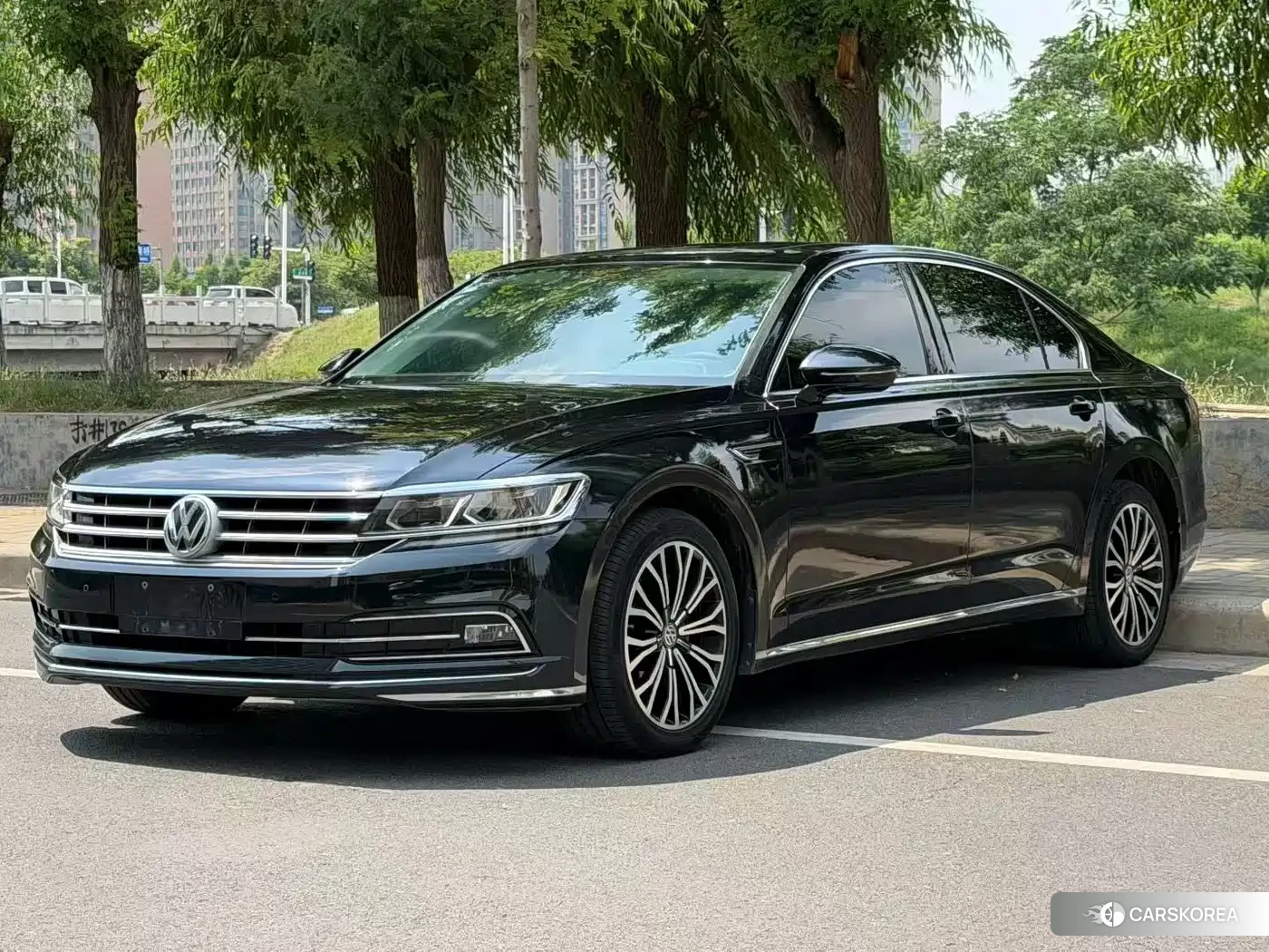 Volkswagen Phideon id 4565408 из Китая 9
