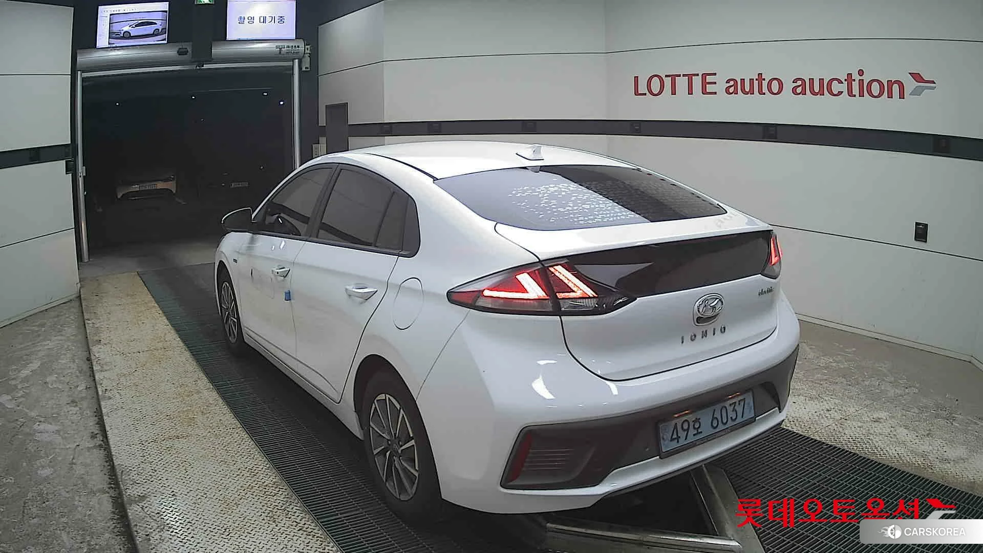Hyundai IONIQ Electric id 4296832 из Кореи 35