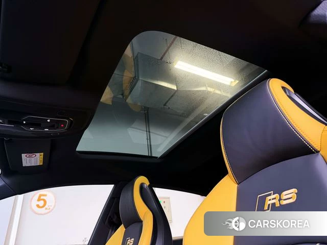 Audi RS 5 id 4235968 из Китая 14