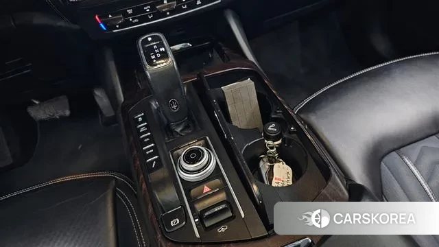 Maserati Levante id 3708541 из Кореи 19