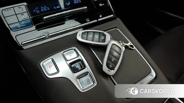 Hyundai The New Grandeur IG id 4330931 из Кореи 19